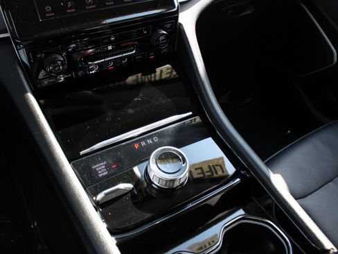 Used 2021 Jeep Grand Cherokee L Limited AWD/4WD image 29