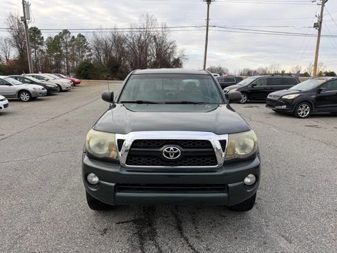 Used 2011 Toyota Tacoma 4x4 Access Cab V6 image 3