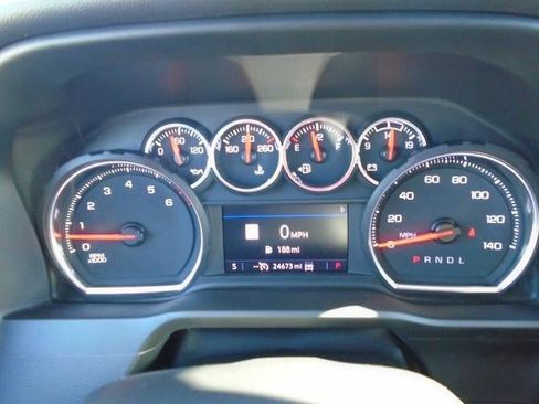 Used 2022 Chevrolet Silverado 2500 LTZ AWD/4WD image 7