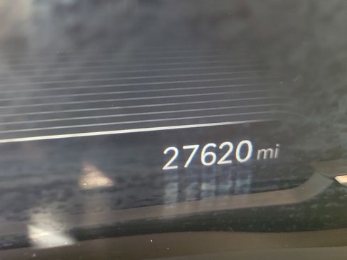 Used 2025 Genesis GV70 2.5T image 23