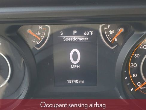 Used 2024 Jeep Wrangler Unlimited Sport AWD/4WD image 21