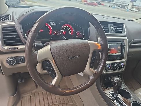 Used 2016 GMC Acadia Denali image 15