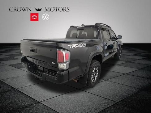 Used 2020 Toyota Tacoma TRD Off-Road w/ Technology Package AWD/4WD image 6