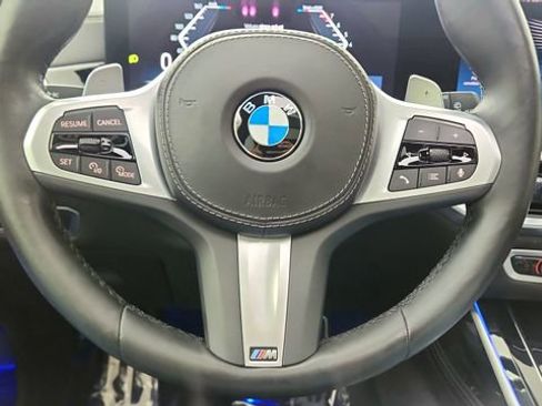 Used 2024 BMW X7 xDrive40i w/ Executive Package image 43