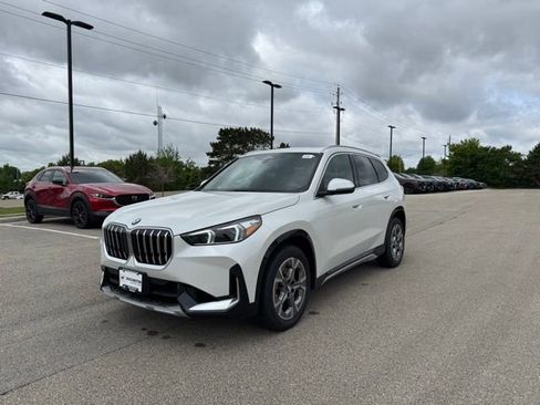 Used 2025 BMW X1 xDrive28i w/ Convenience Package AWD/4WD image 25