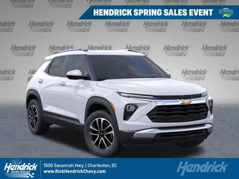 New 2026 Chevrolet TrailBlazer LT w/ Driver Confidence Package image 1