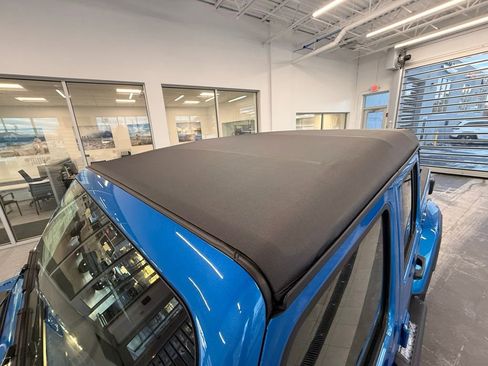 New 2026 Jeep Gladiator Sport S image 13