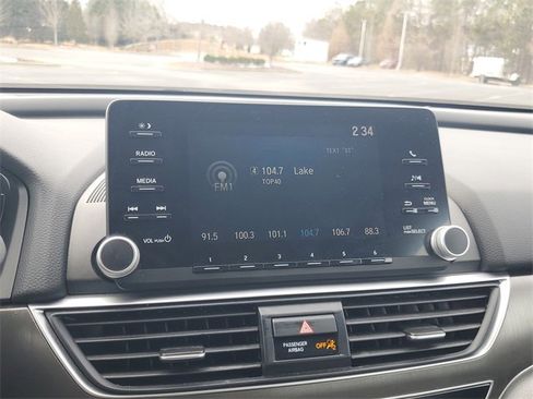 Certified 2020 Honda Accord LX image 27