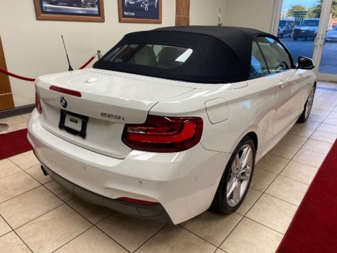 Used 2016 BMW 228i M SPORT LINE image 3