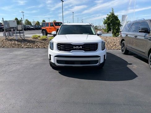 Certified 2023 Kia Telluride S w/ S Sunroof Package AWD/4WD image 5