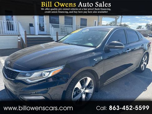 Used 2019 Kia Optima S FWD image 1
