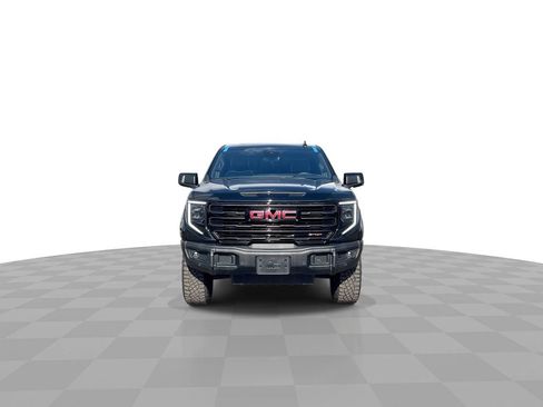 Used 2025 GMC Sierra 1500 AT4X image 3