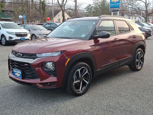 Certified 2023 Chevrolet TrailBlazer RS w/ Convenience Package image 3