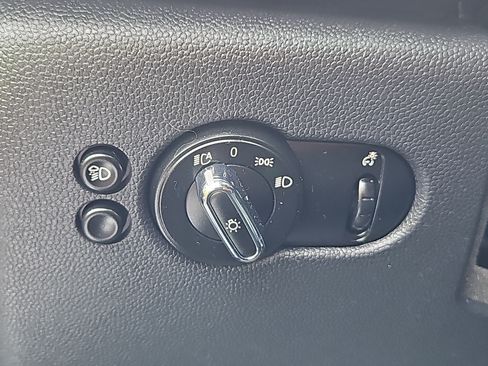 Used 2023 MINI Cooper S FWD image 11