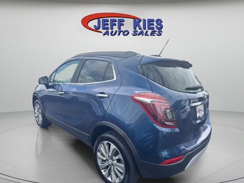 Used 2020 Buick Encore Preferred AWD/4WD image 6