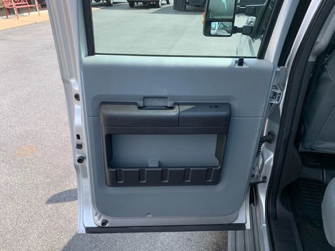 Used 2015 Ford F350 XL image 25