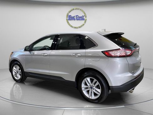 Used 2018 Ford Edge SEL w/ Equipment Group 201A AWD/4WD image 3