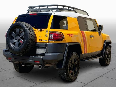 Used 2007 Toyota FJ Cruiser 4WD image 12