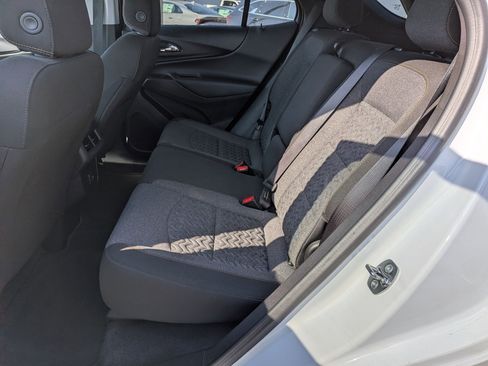 Used 2024 Chevrolet Equinox LT image 29