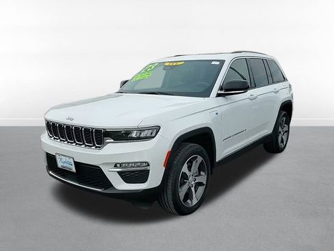 Used 2023 Jeep Grand Cherokee 4WD 4xe image 29