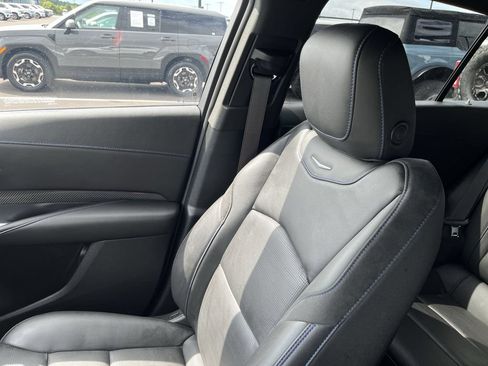 Used 2024 Cadillac XT4 Sport AWD/4WD image 25