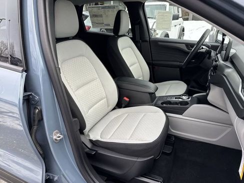 New 2025 Ford Escape Active w/ Cold Weather Package image 21