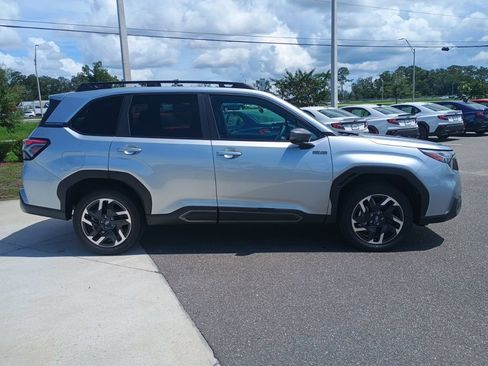 New 2026 Subaru Forester Touring AWD/4WD image 4
