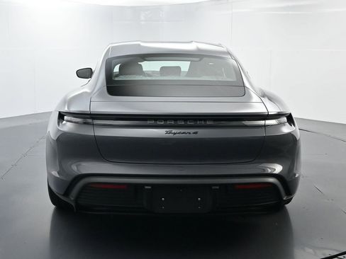 Used 2026 Porsche Taycan image 4