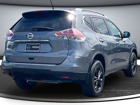 Used 2015 Nissan Rogue SV AWD/4WD image 7