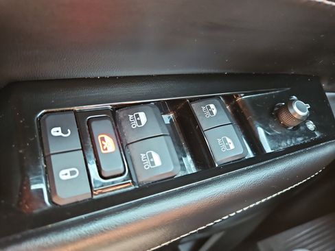 Used 2022 Jeep Wagoneer Series III image 23