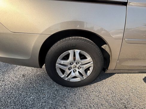 Used 2005 Honda Odyssey EX-L image 52