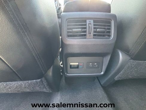 Certified 2023 Nissan Rogue SL w/ SL Premium Package AWD/4WD image 15