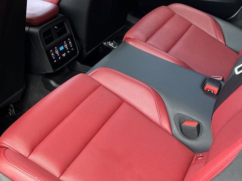 Used 2021 Porsche Taycan Turbo S image 20