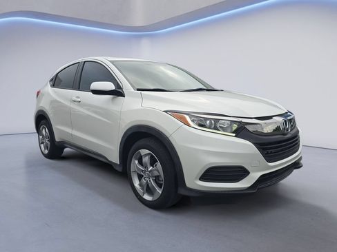 Used 2020 Honda HR-V LX image 9