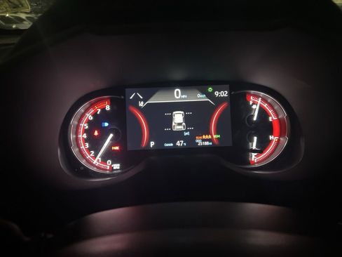 Used 2025 Toyota RAV4 XLE image 18