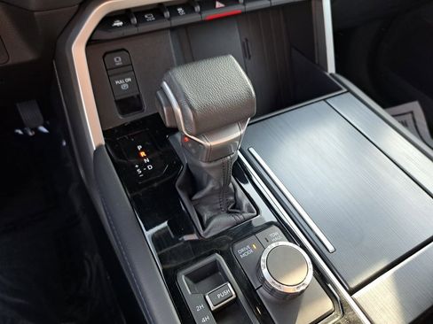 Certified 2025 Toyota Tundra Platinum image 18