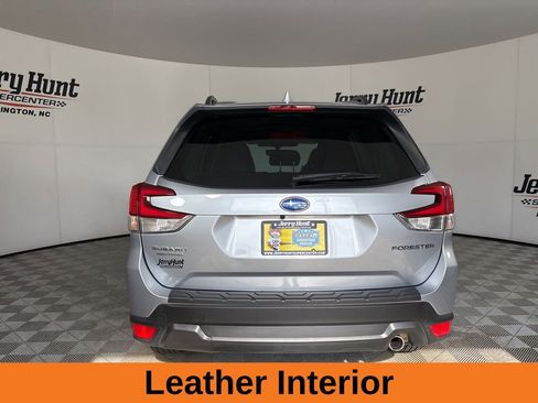 Used 2023 Subaru Forester Limited w/ Popular Package #2 AWD/4WD image 6