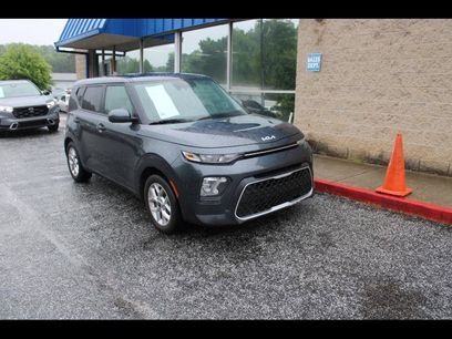 Used 2022 Kia Soul LX w/ Technology Package