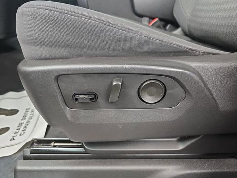 Used 2024 Chevrolet Silverado 1500 LT w/ Protection Package image 26