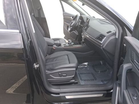 Used 2023 Audi Q5 2.0T Premium AWD/4WD image 17