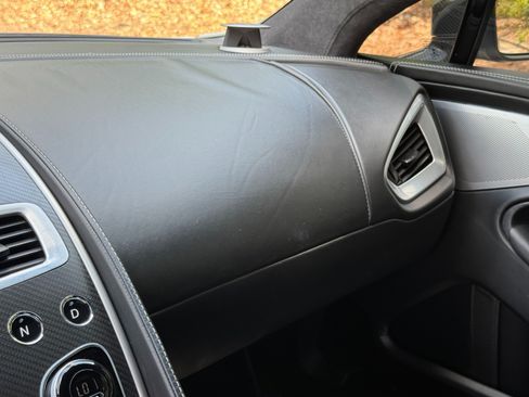 Used 2014 Aston Martin Vanquish Coupe RWD image 49
