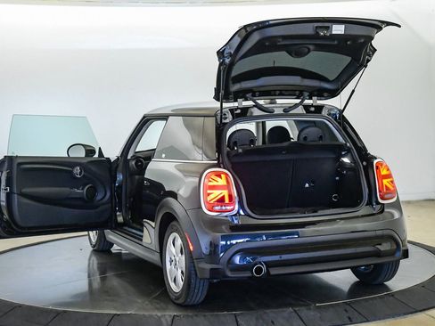 Certified 2024 MINI Cooper 2-Door Hardtop w/ Storage Package FWD image 26