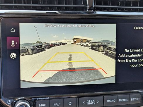 Used 2024 Kia Soul S FWD image 27