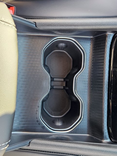 New 2027 Jeep Grand Cherokee Altitude RWD image 20