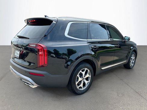 Used 2022 Kia Telluride EX FWD image 4