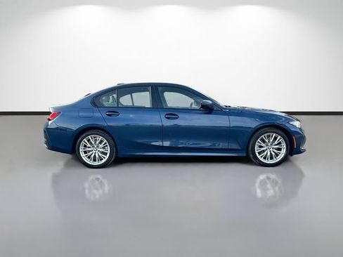 Used 2023 BMW 330i xDrive Sedan w/ Premium Package AWD/4WD image 2