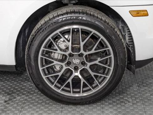 Used 2016 Porsche Macan S w/ Premium Package Plus image 35