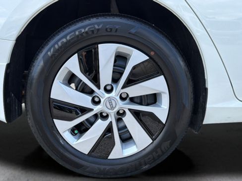 Certified 2025 Nissan Altima 2.5 S FWD image 31