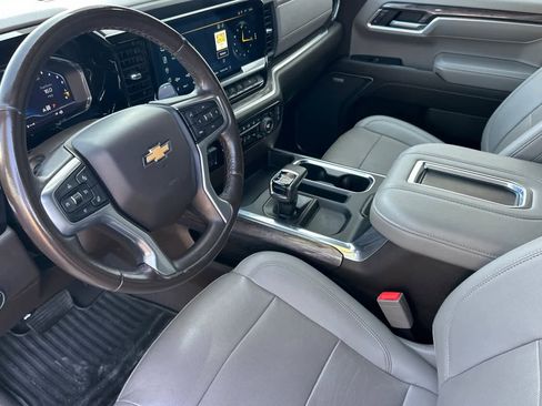 Used 2022 Chevrolet Silverado 1500 LTZ w/ LTZ Premium Package image 12