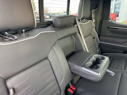 Certified 2024 GMC Sierra 1500 AT4X image 23